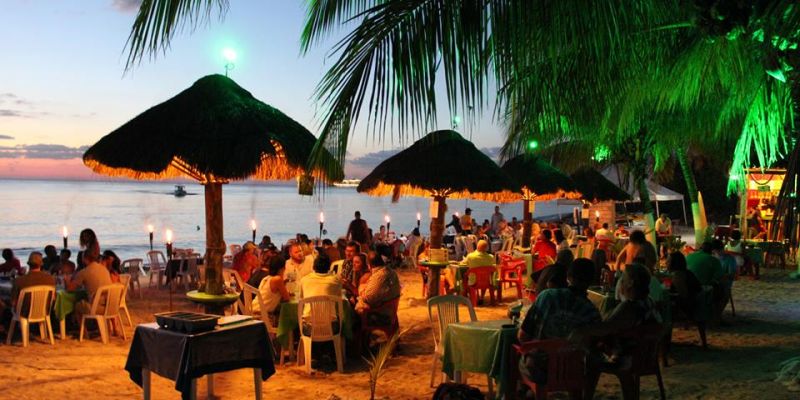 Albertos Beach Cozumel: A Friendly Guide to the Best Beach Spot in Mexico